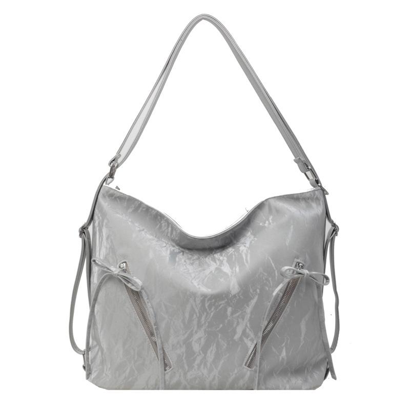 Voyou | Womens Medium Voyou Chain Bag In Laminated Leather Bags SILVERY GREY